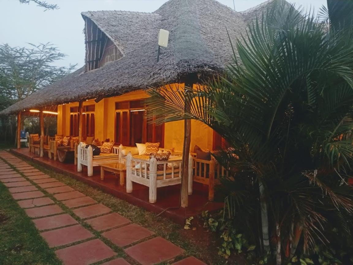 The Last Village Lodge Athi River Exterior foto